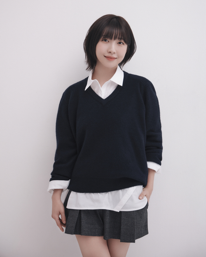 Good girl Buscemi Joo Hyunyoung, Goshlin Hyeji, right? I'm telling you to die..I'm hurt