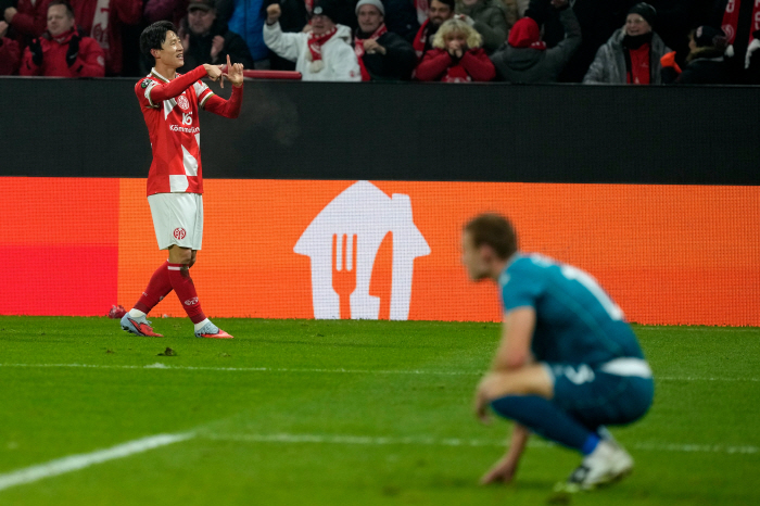 Dreaming veteran Lee Jae-sung makes his European club competition debut goal at 33 → Heather Theater goal in 95 minutes...Thank you. Thank you again