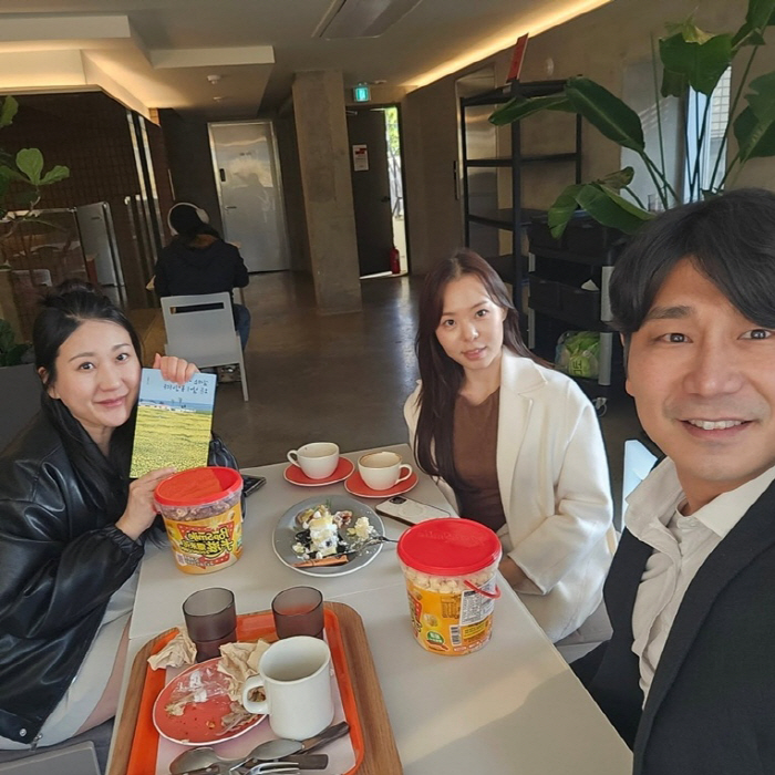 Jeongsuk, the 28th premarital pregnancy, and the mother of a son with a full stomach..Date with Youngsoo