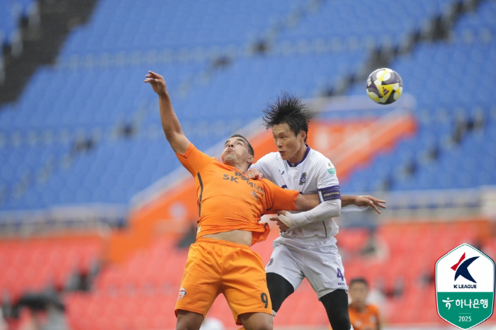 Cesinha's earnest prayer worked! Kim Hyun-joon scored a theater goal in 94 minutes. Daegu saved the remaining spark10 wins against Gwangju → Jeju lost against Anyang 12 