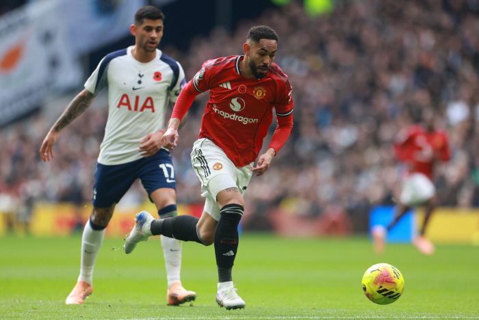 Tottenham and Manchester United drew 2-2 in extra time as they exchanged goals