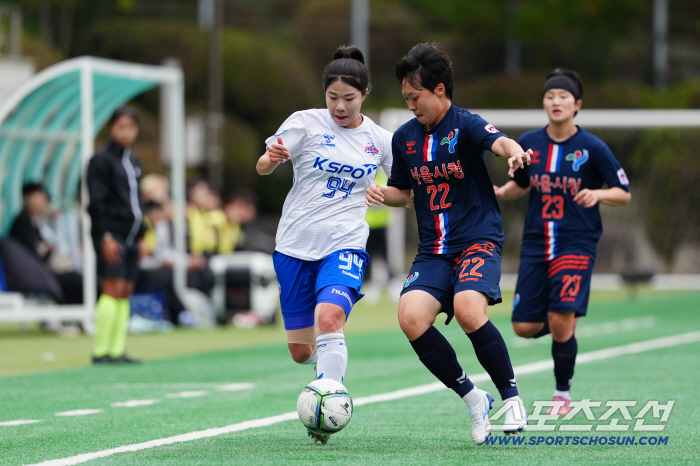 Kkot Wi-jae, who blossomed late, scored one goal and two AS Hwacheon KSPO, was close to winning the 32nd victory over Seoul City Hall