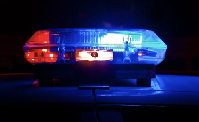 Married man in his 40s and unmarried police officer in his 20s regretting sexual intercourse while working at the police box