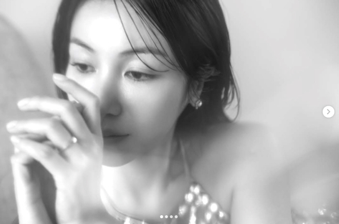 Non-star ♥ Kim Ok-bin reveals wedding pictorial of D9..Capture the DIA wedding ring