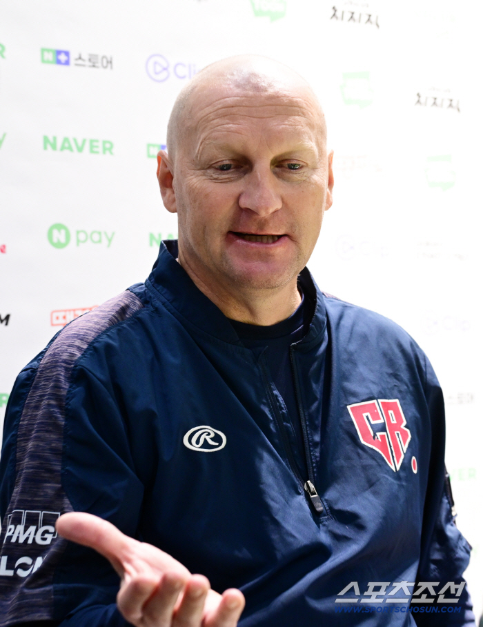  Pre-match interview with Czech coach Pavel Hardim