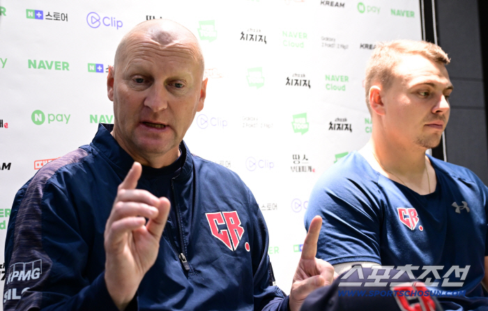  Pre-match interview with Czech coach Pavel Hardim