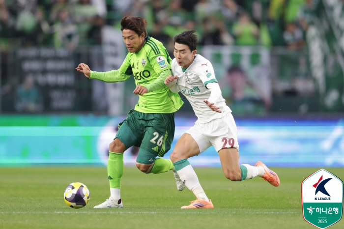 Song Min-gyu's first goal click→ Lee Dong-joon's new goal from the military and Lee Seung-woo's flag ceremony! Jeonbuk Wins 31 Trophy Festival vs. Daejeon 