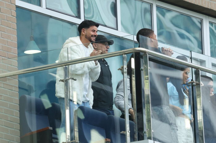 Cesinha, who saved the spark of hope and prayed, stood up → Fans sobbed...Daegu FC is not over yet