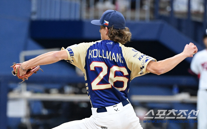 Czech Republic where doctors, accountants, electricians and ground keepers gathered to fight professional teams. I took a vacation