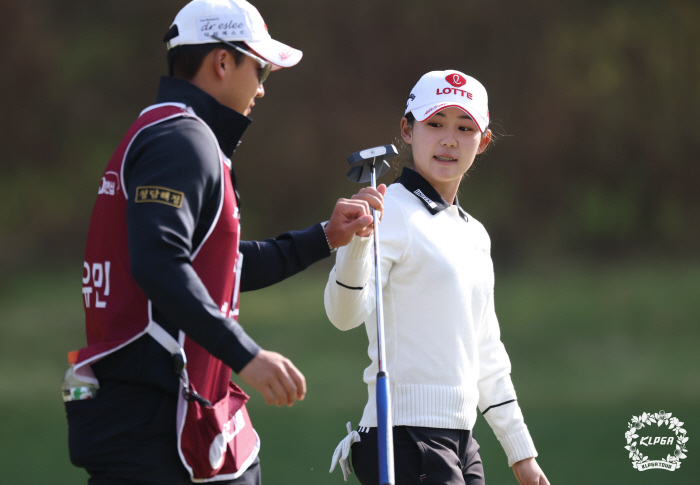 It was cold and hard... The sound of giving strength to do it until the end, LPGA wins → KLPGA final match, and the happy season of the charge leader
