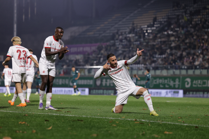 Vasani's winning goal Bucheon defeated Gimpo to confirm third place...Direct promotion PO