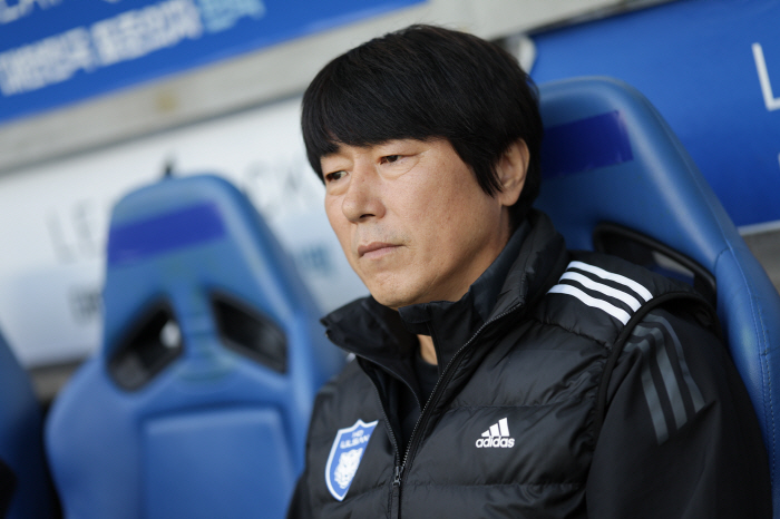  9th place war → Ulsan killer Kim Eun-joong's last chance this season, you shouldn't get excited by acting as Noh Sang-rae...Pee-malley, start of the match