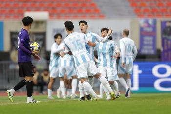  Do Lee Dong-kyung, Ulsan, Yoon Jong-kyu, surprise selection → Suwon FC killer Sabak, attack spearhead...Best 11. Revealed