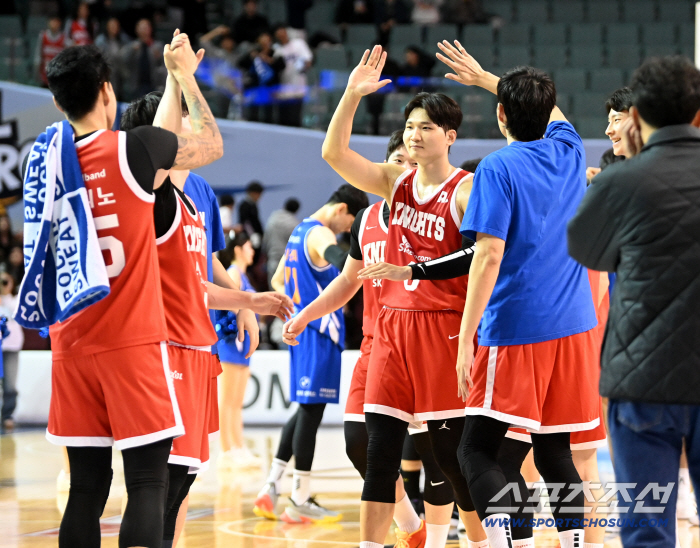  75-67 win SK, S THE B win!