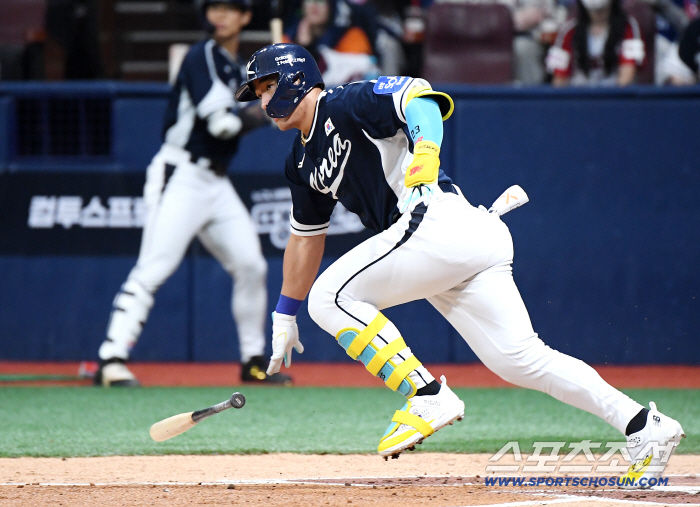  Ahn Hyunmin is making a hit