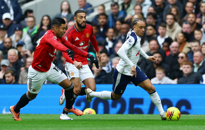 Shocking criticism! No. 7 Tottenham, incompetence itself...Show off your potential only against the weak team → When it comes to Manchester United, it's going crazy