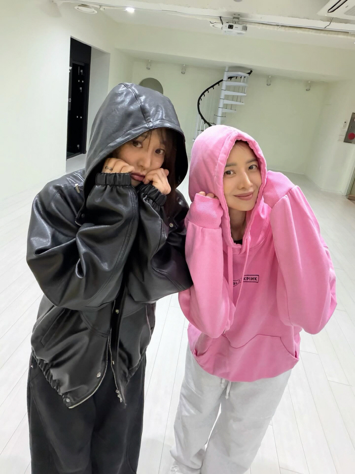 'Will we be able to walk tomorrow?' Yoon Se-ah and Sagang, four and a half hours of dance.