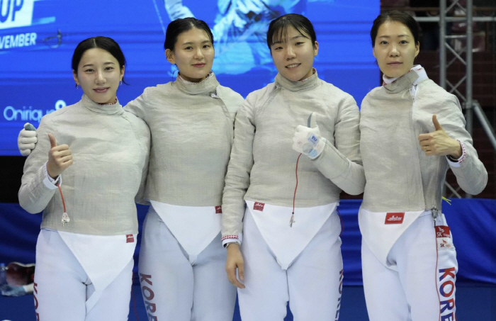 Fencing Korea! 女 Sabres, Algeria World Cup, and Hungary won! Your Highness won two awards