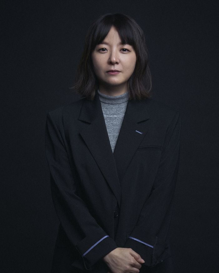 You killed him Director Lee Jung-rim said, 'Why do you keep doing this to your wife?'