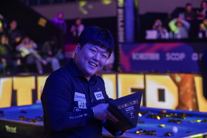 Korea's No. 1 is the world's strongest! Korea's three-cushion ace Cho Myoung-woo defeated world powerhouse to win the Gwangju World Cup of 3 Cushion. He returns to No. 1 in the world ranking