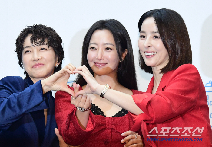  Jin Seo Yeon Kim Hee Sun Han Hye Jin, we love you so much