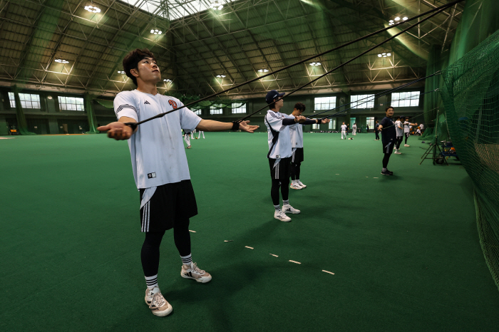 Is this hard? Do as much as Moon Hyunbin, the youngest middle school girl! Did I ask you to go to a major? → Your dream is too big