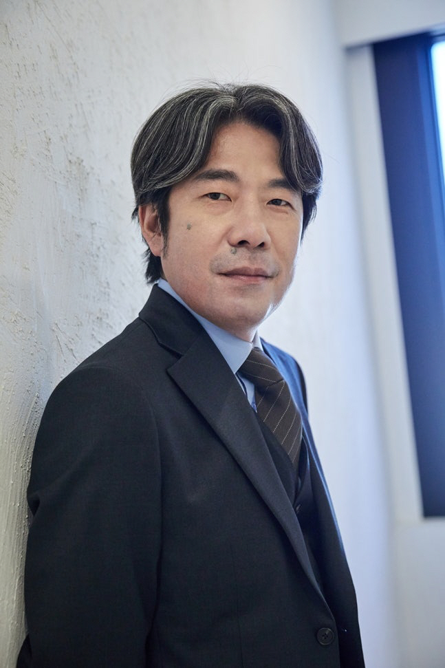 Oh Dal-soo Signs Exclusive Contract With HB Entertainment