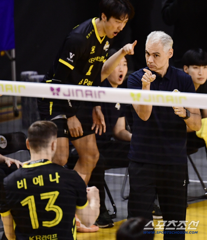  Director Afonso believes in you