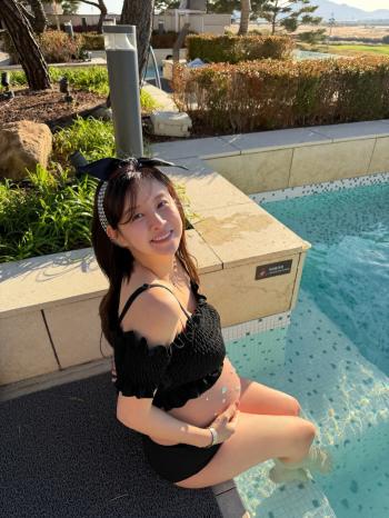  Park Hyun-ho ♥ Eun Ga-eun, a full-term D-line revealed by a luxurious prenatal travel bikini