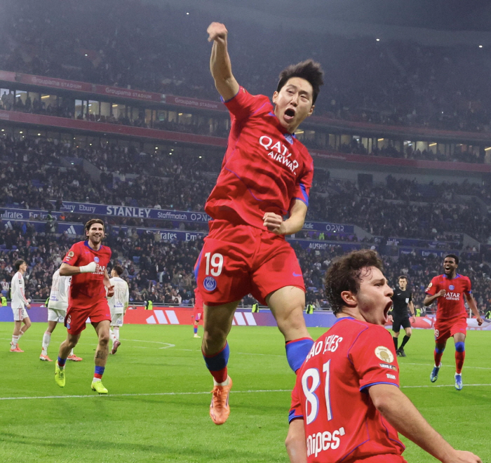 Shock revelation! Lee Kang-in's fearless existence forced criticism ridicule → There was never a time when I couldn't...PSG's silent voice hero praise