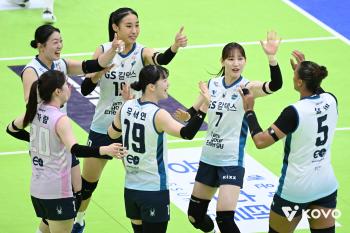 Silva Triple Crown is crazy! 5G back-to-back full set eventually laughed...GS Caltex escapes 2 consecutive losses by catching Hyundai Engineering & Construction 