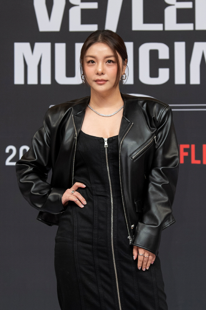 Ailee Reveals She Pressed the Most ‘Out’ Buttons as a Judge on Audition Show ‘Veiled Musician’