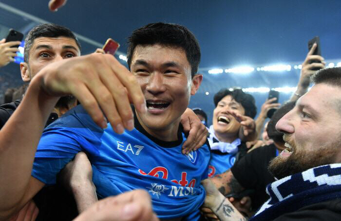 As monster Kim Minjae Arsenal? BBC official! Napoli Midas' Son Discovered KIMHVITA, Arsenal's Blitz is imminent