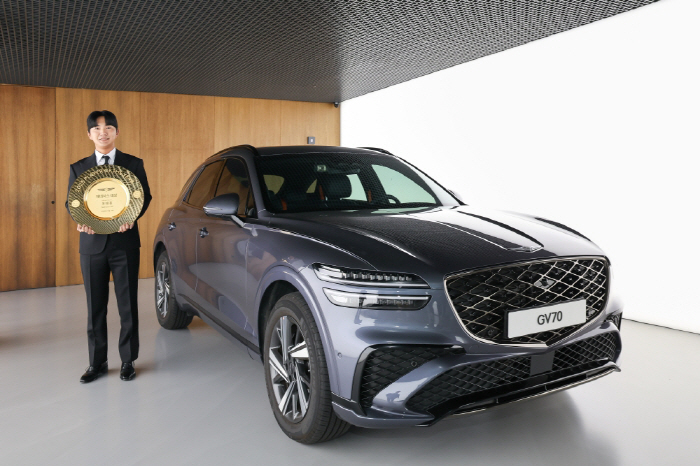 Born as the best Ok Tae-hoon Ok in 2025, Grand Prize Glory, thank you to your mother and father in the sky 