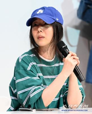 Min Hee-Jin Testifies in ADOR Lawsuit, Criticizes HYBE for “Unfair Standards”