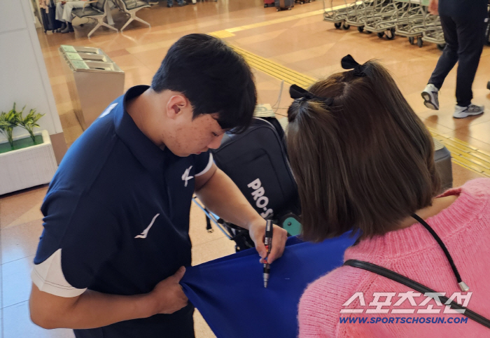 The national team has been playing for a long time, but this atmosphere is why coach Ryu Ji-hyun said he didn't want to lose to Japan (Tokyo comment)