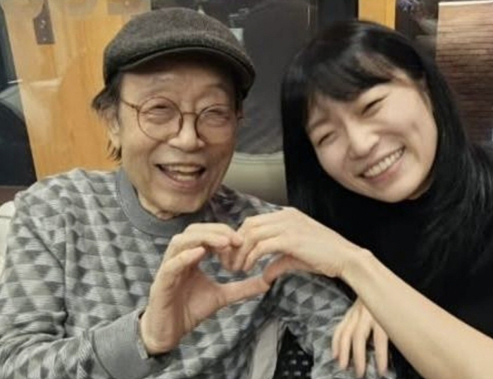 Nineteen-year-old Shin Gu, a bright smile while battling heart failure..Nineteen-year-old party. I love you