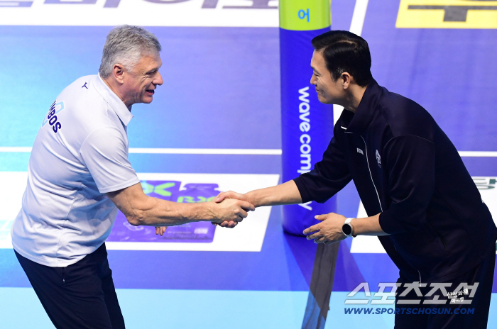  Coach Henan Kim Sangwoo, let's play a great game