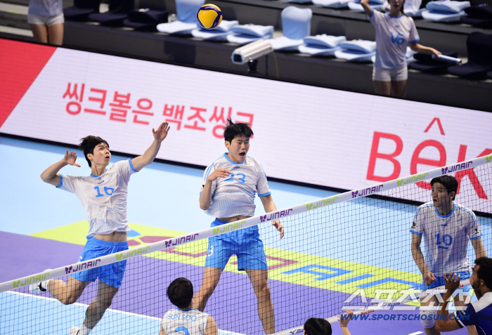  Jeonghan Yong's powerful rear attack