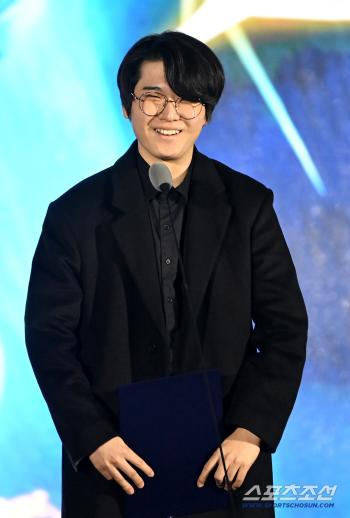  Shape of Dreams won the Indie Game Award