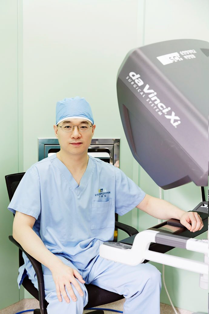 Soonchunhyang University Bucheon Hospital succeeded in simultaneously performing 7cm kidney cancer robot partial resection and bladder cancer endoscopy