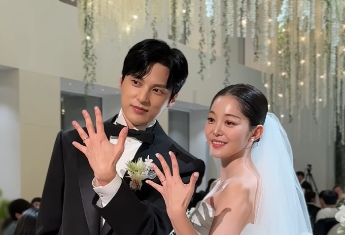 36-year-old Kim Ga-eun ended her 10-year relationshipMy ex-boyfriend Yoon Sunwoo is happy as Hyun Nam side ♥