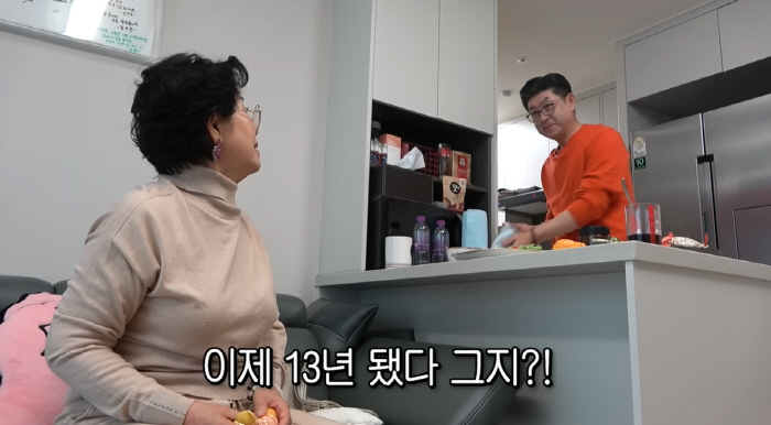 80-year-old Sunwoo Yong's hidden adoptive son, turned out to be a famous hotel chef for 13 years