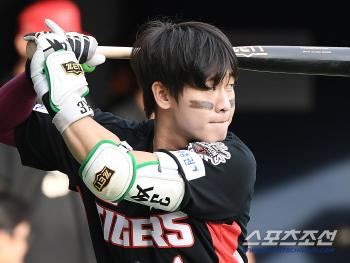 I'm afraid of being criticized I'm going to spend money, but why can't I hear about the contract. The clubs have their own wits