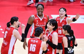 Joishimamura's double guns were also powerful! Pepper Savings Bank Captures Heungkuk Life to Retake Second Place 