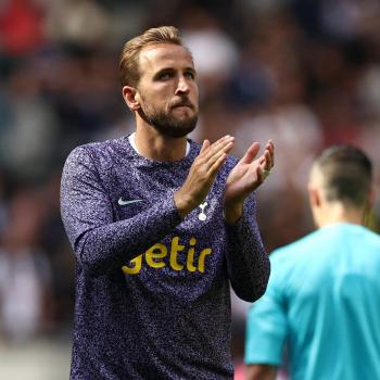 Kane's return to Tottenham → Coach Frank's smile to resolve the striker's sluggishness...World Class With 23 Goals in 17 Games