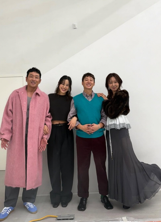 Lee Ha-nee digested crop tea after 3 months of giving birth to her second child..flat stomach exposure