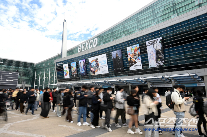  G-Star 2025, endless procession of visitors