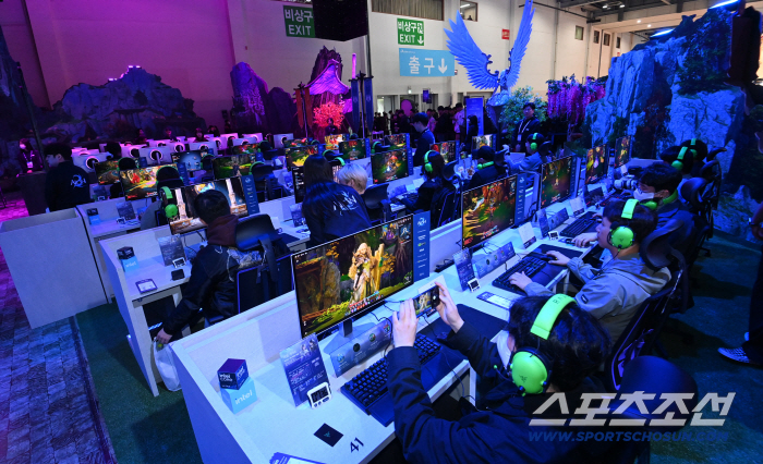  Visitors to G-Star 2025, NC booth