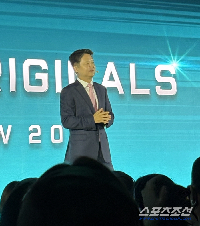 Disney's Asia-Pacific CEO's Korean story is sympathized by viewers around the world